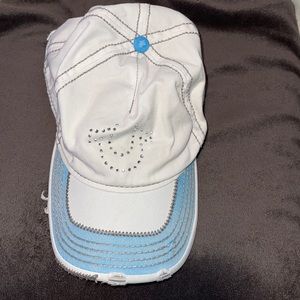 TRUE RELIGION ADJUSTABLE CAP O/S (Gently Used)